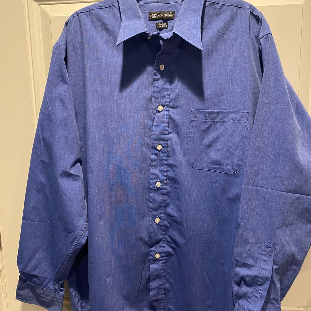 Casual Blue Button Down Shirt with Classic Collar